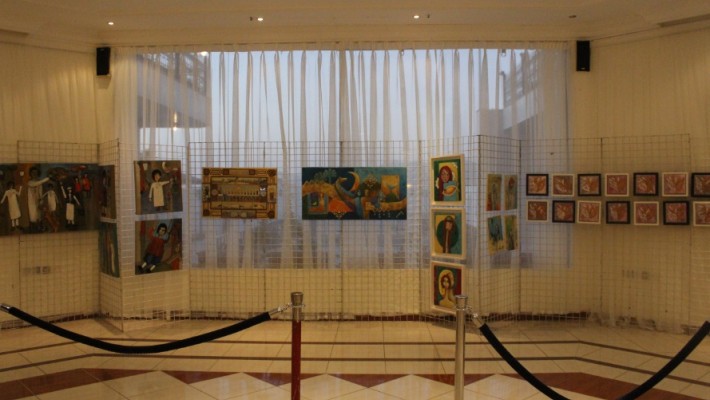 ​برنامج (أبناؤنا والفنون) يطلق فعالياته بطيبة النسائية