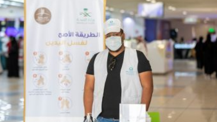 فرع وزارة الموارد البشرية والتنميةالاجتماعية بمنطقة المدينة المنورة تُدشن حملة ” قريباً نجتمع”